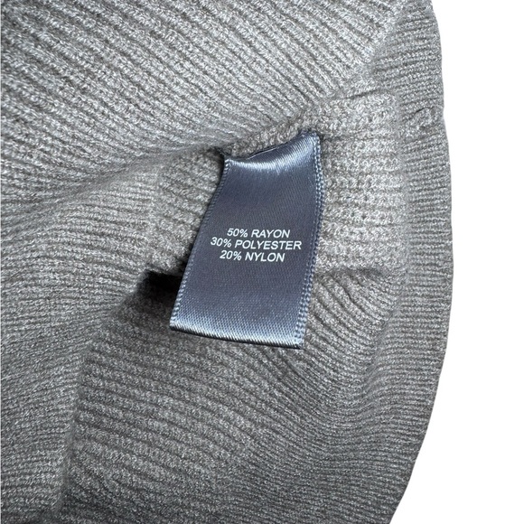 Gray/Tan Knit Button-Up Vest - Picture 5 of 5